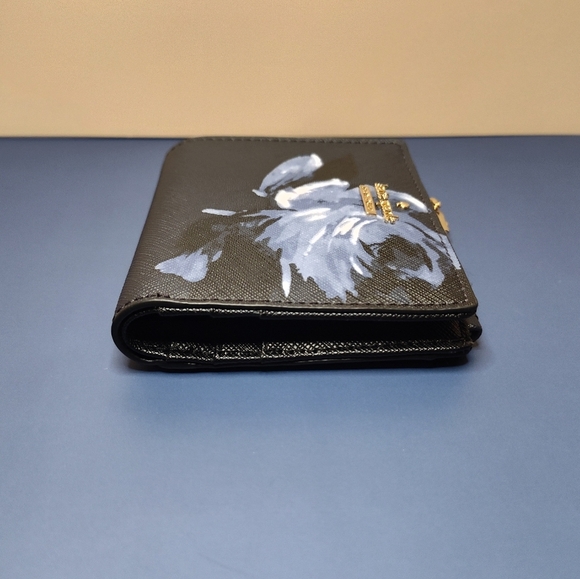 kate spade Floral Compact Wallet - Picture 3 of 9